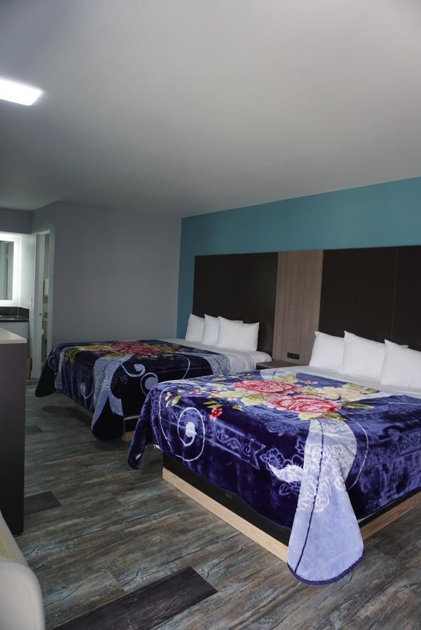 בישופ Thunderbird Motel מראה חיצוני תמונה